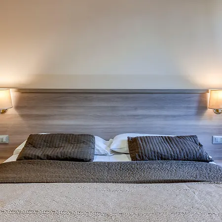 Gasthuis Catone Vatican By Ghor