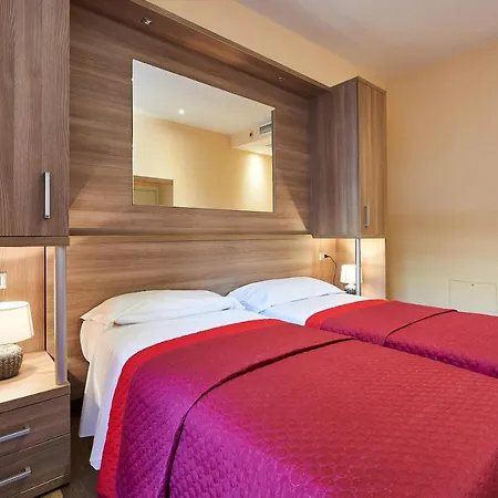 Catone Vatican By Ghor רומא